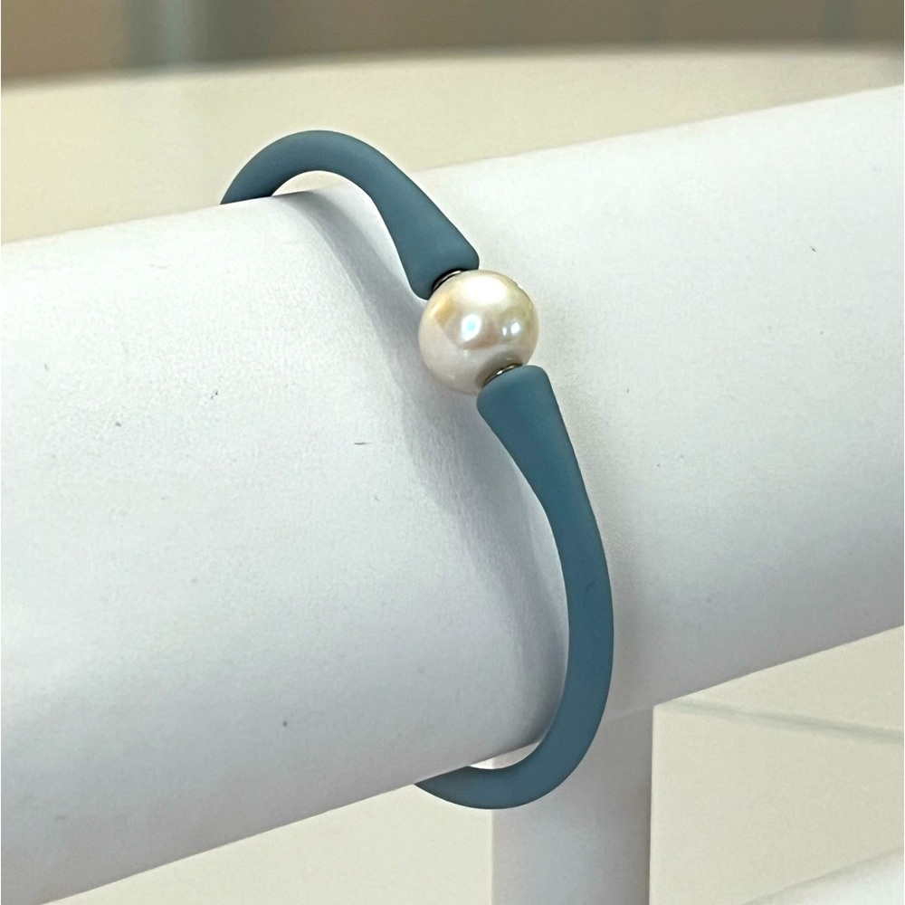 FRESH WATER PEARL BRACELET | Silicone | NEW!